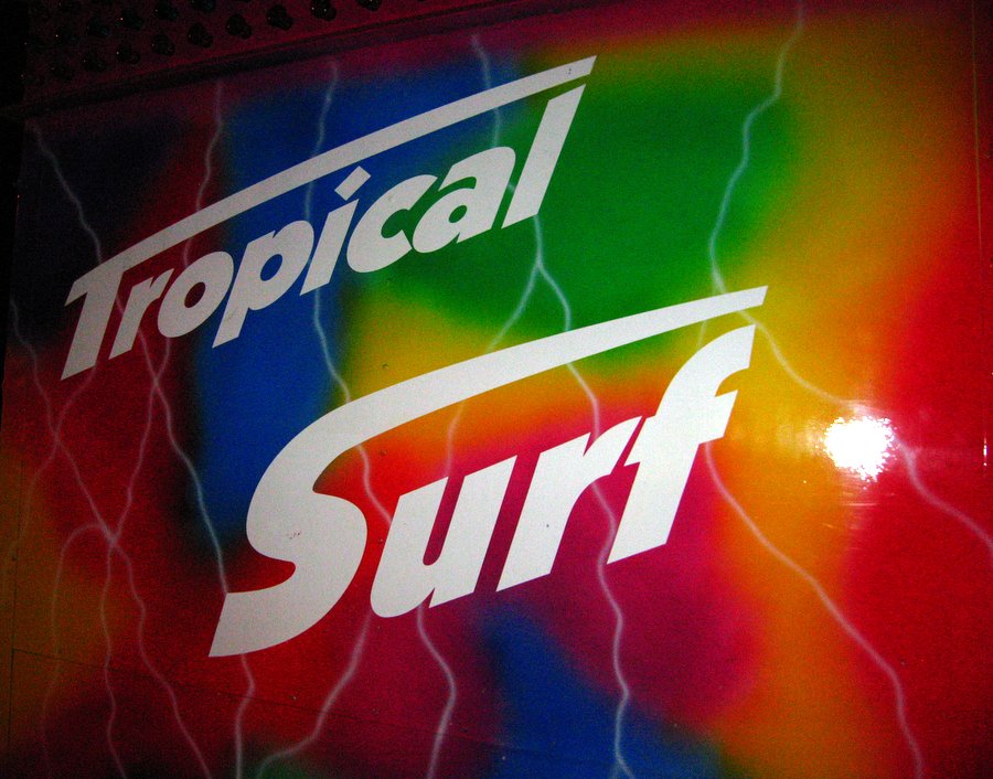 Tropical surf img1